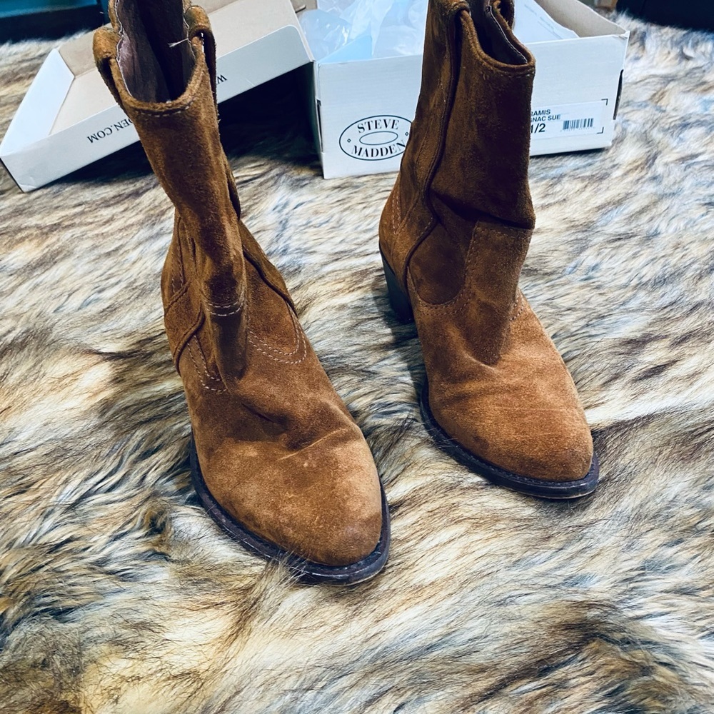 Steve MADDEN PERAMIS SUEDE BOOTIES COWGIRL STYLE